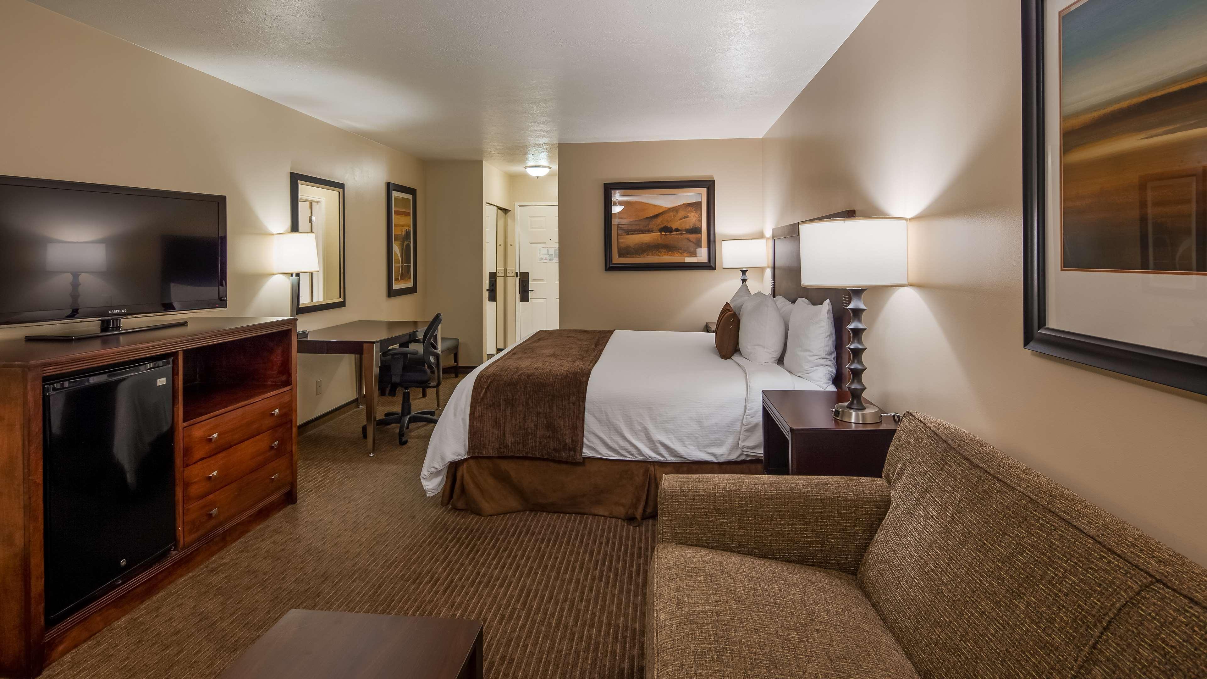 Best Western Plus Cotton Tree Inn North Salt Lake Exterior photo
