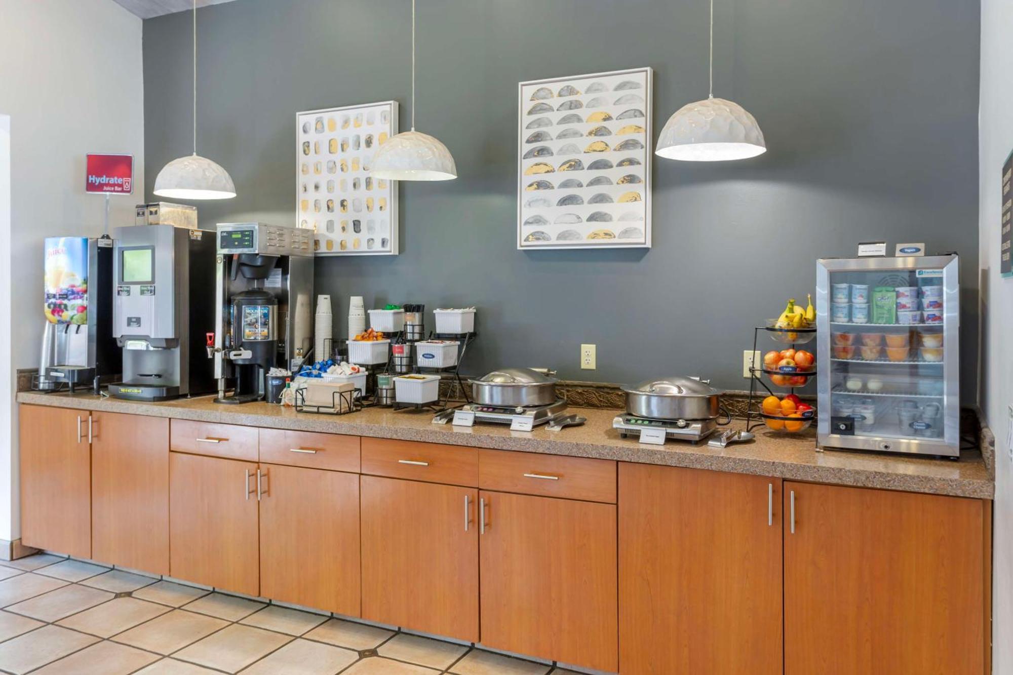 Best Western Plus Cotton Tree Inn North Salt Lake Exterior photo