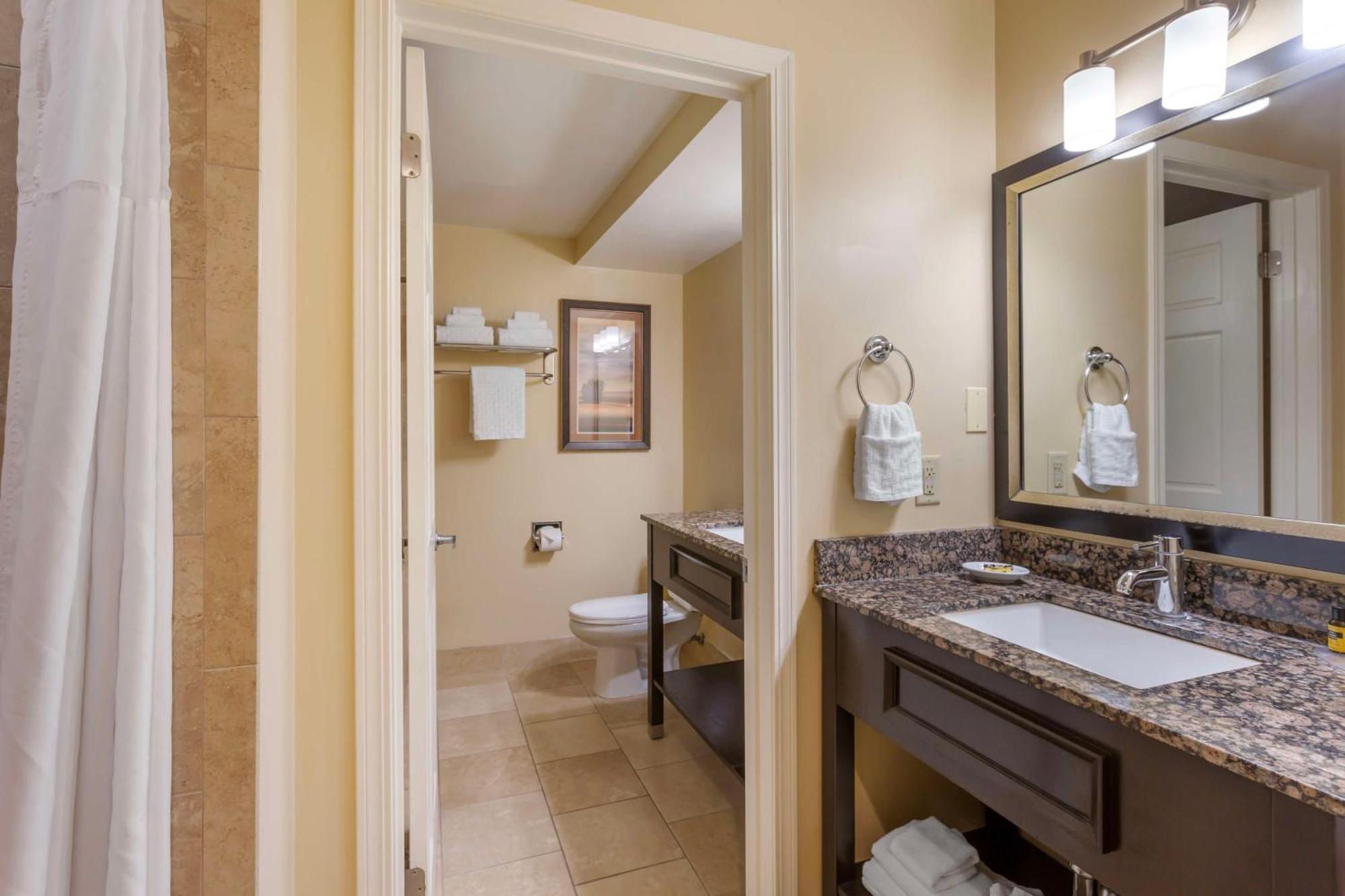 Best Western Plus Cotton Tree Inn North Salt Lake Exterior photo