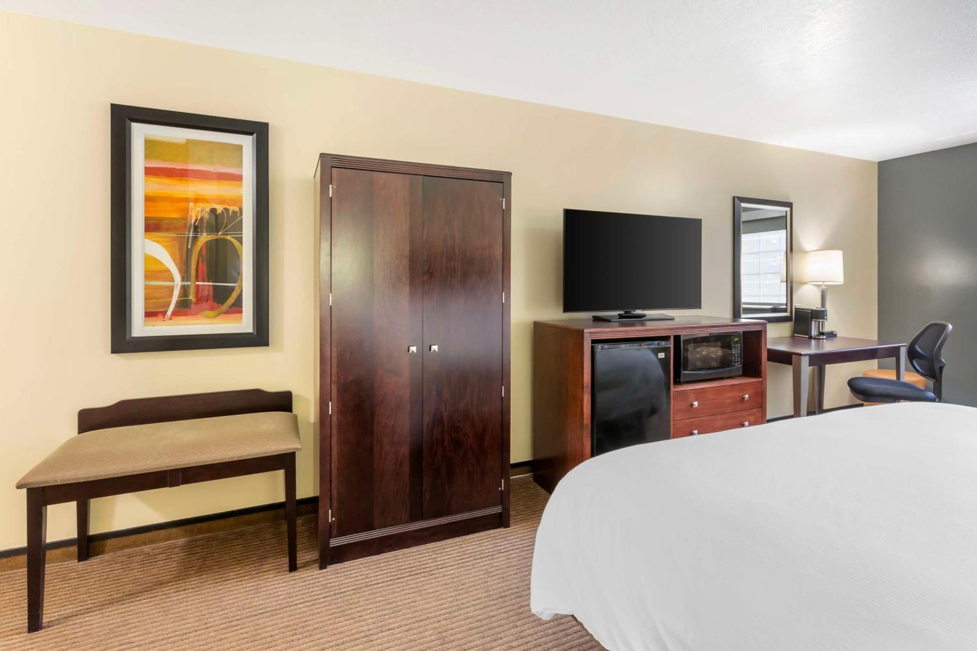 Best Western Plus Cotton Tree Inn North Salt Lake Exterior photo